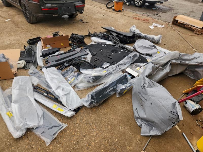 Фото 13 - HYUNDAI SANTA FE