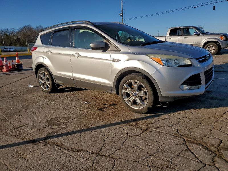 Фото 4 - FORD ESCAPE