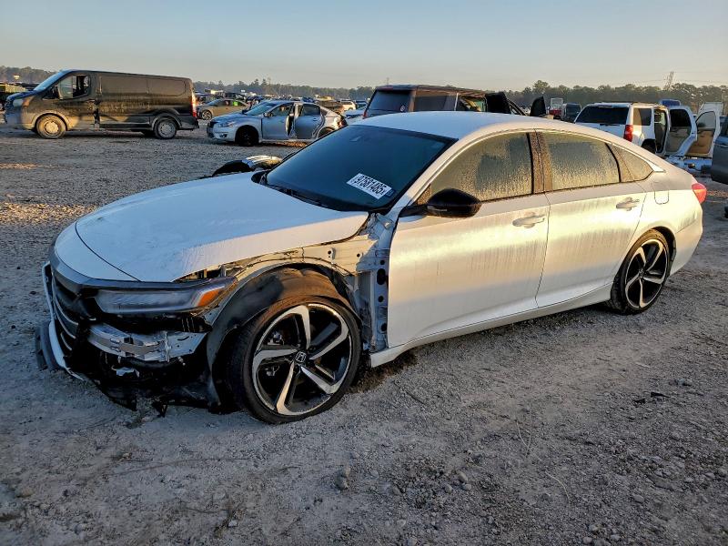 Фото 1 - HONDA ACCORD