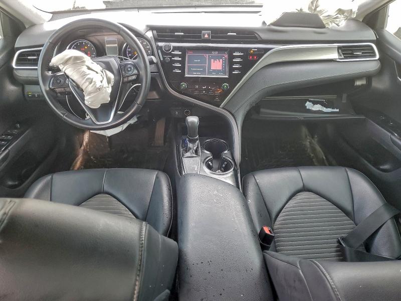 Фото 8 - TOYOTA CAMRY