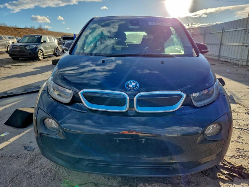 Фото 5 - BMW I SERIES