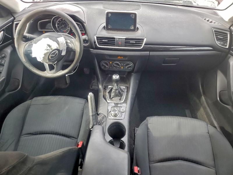 Фото 8 - MAZDA 3