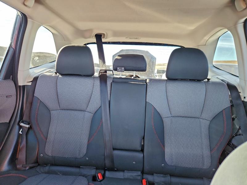 Фото 10 - SUBARU FORESTER