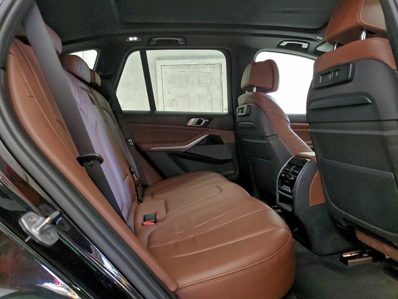 Фото 11 - BMW X5