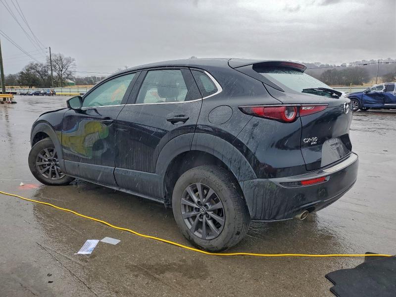 Фото 2 - MAZDA CX30