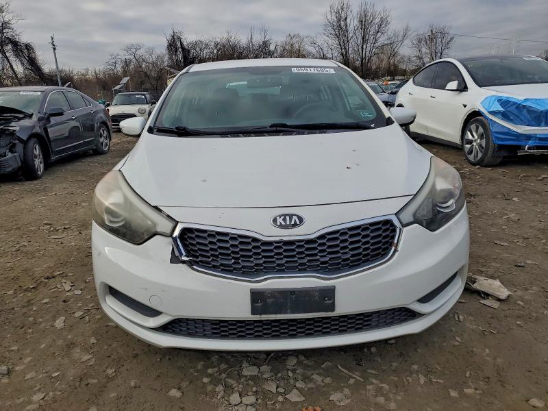Фото 5 - KIA FORTE