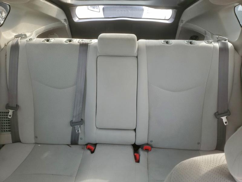 Фото 10 - TOYOTA PRIUS