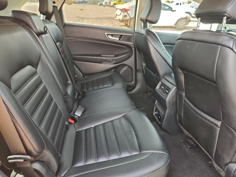 Фото 11 - FORD EDGE