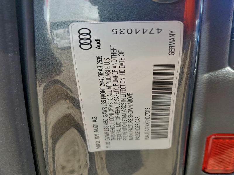 Фото 12 - AUDI A4