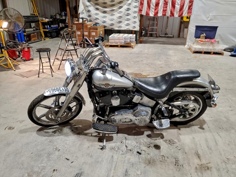 HARLEY-DAVIDSON FL 2003