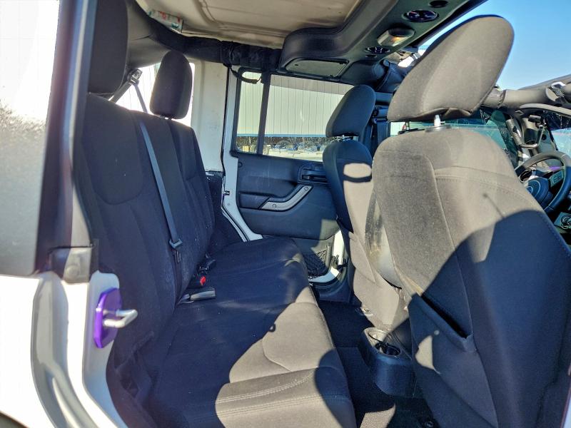 Фото 10 - JEEP WRANGLER