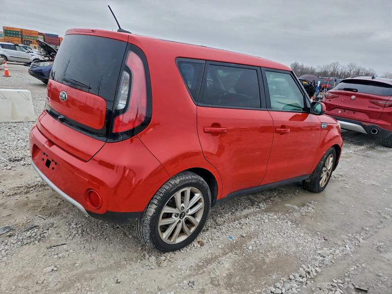 Фото 3 - KIA SOUL