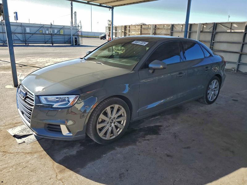 Фото 1 - AUDI A3