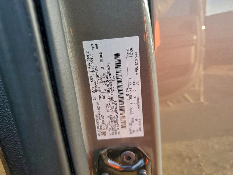 Фото 13 - FORD F-150