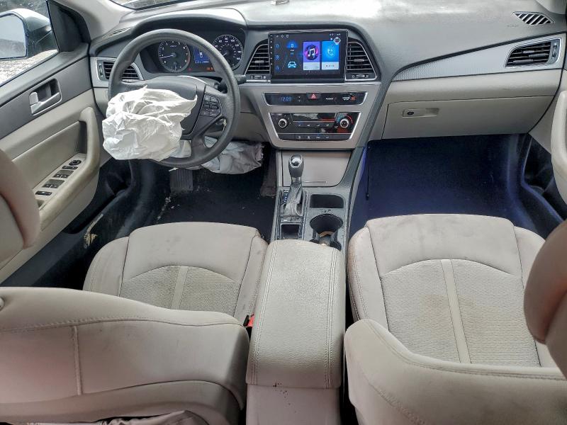 Фото 8 - HYUNDAI SONATA