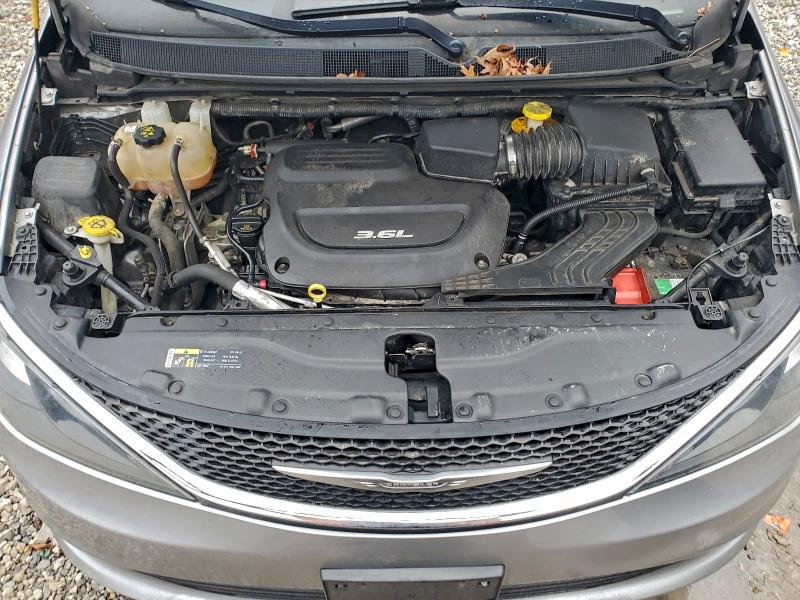 Фото 12 - CHRYSLER PACIFICA