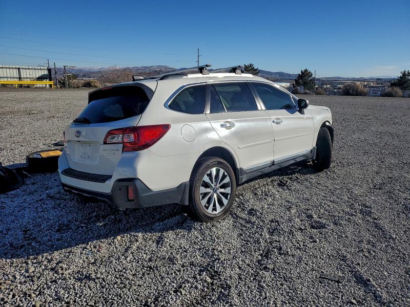 Фото 3 - SUBARU OUTBACK