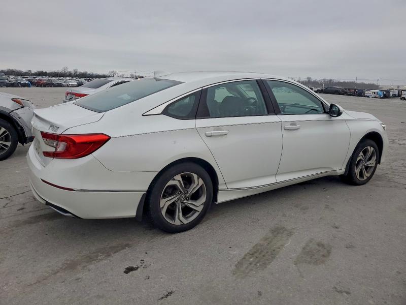 Фото 3 - HONDA ACCORD