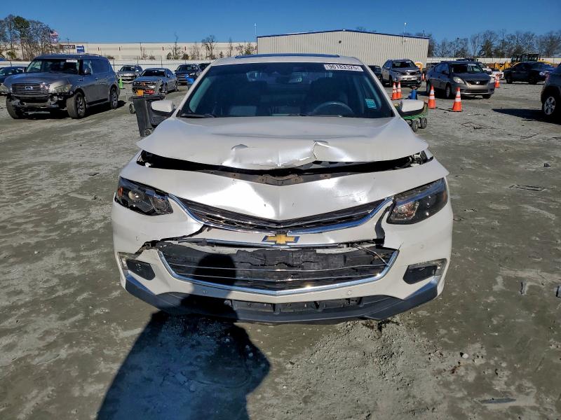 CHEVROLET MALIBU 2017 VIN 1G1ZH5SX8HF135025