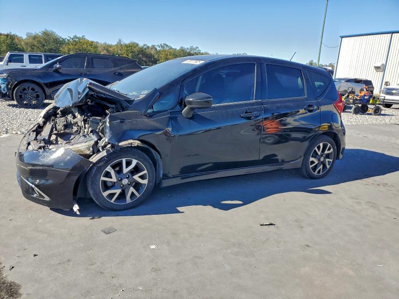 Фото 1 - NISSAN VERSA