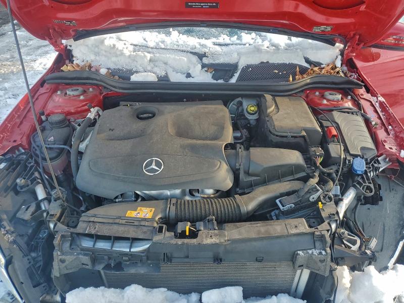 Фото 12 - MERCEDES-BENZ GLA-CLASS