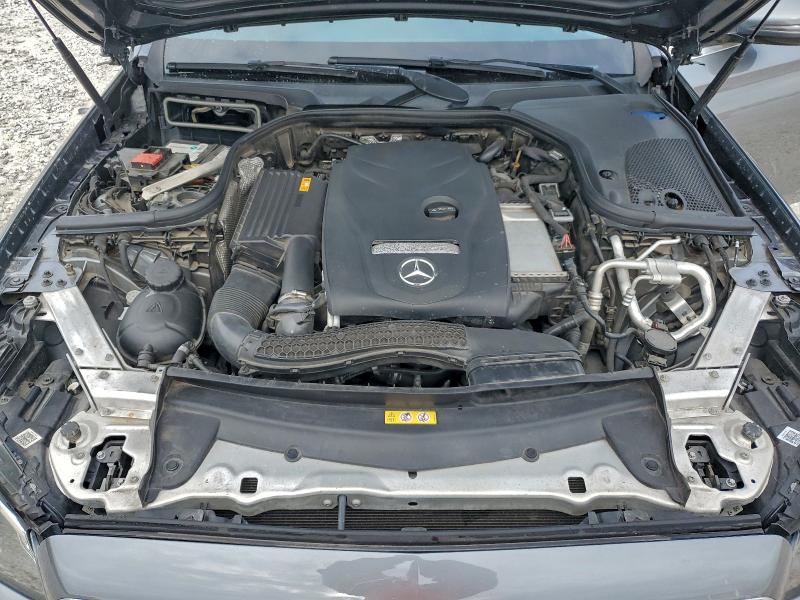 Фото 11 - MERCEDES-BENZ E-CLASS