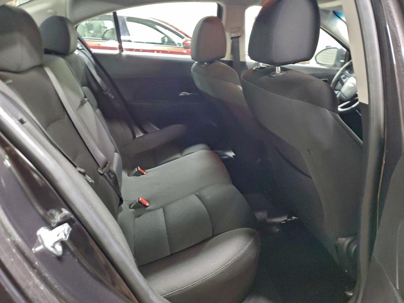 Фото 10 - CHEVROLET CRUZE