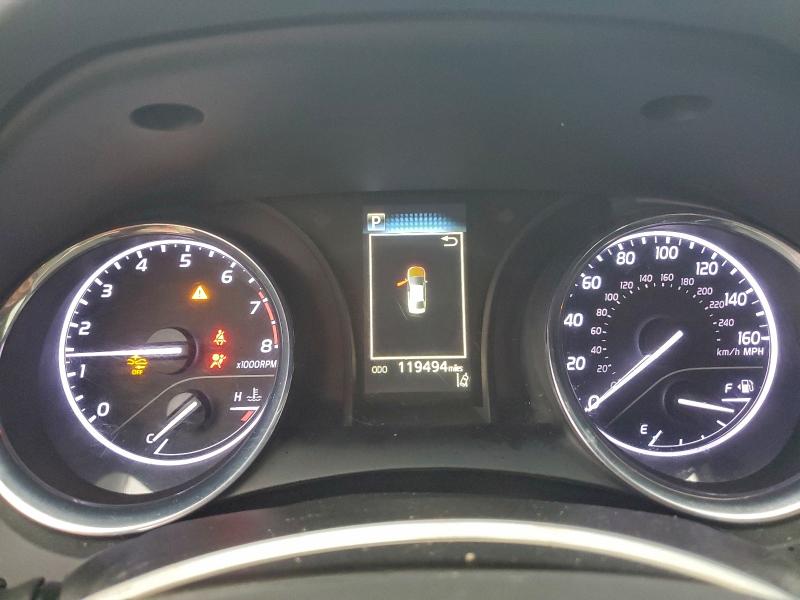 Фото 9 - TOYOTA CAMRY