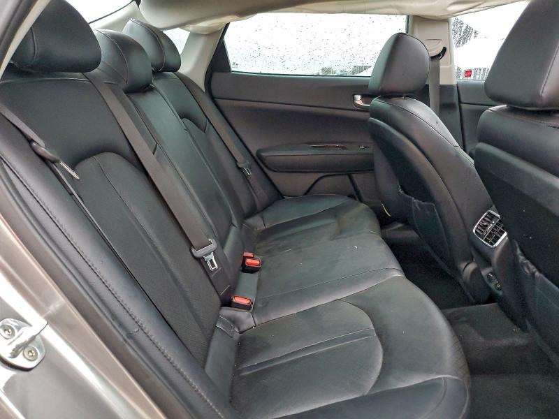 Фото 10 - KIA OPTIMA