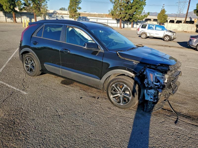 Фото 4 - KIA NIRO