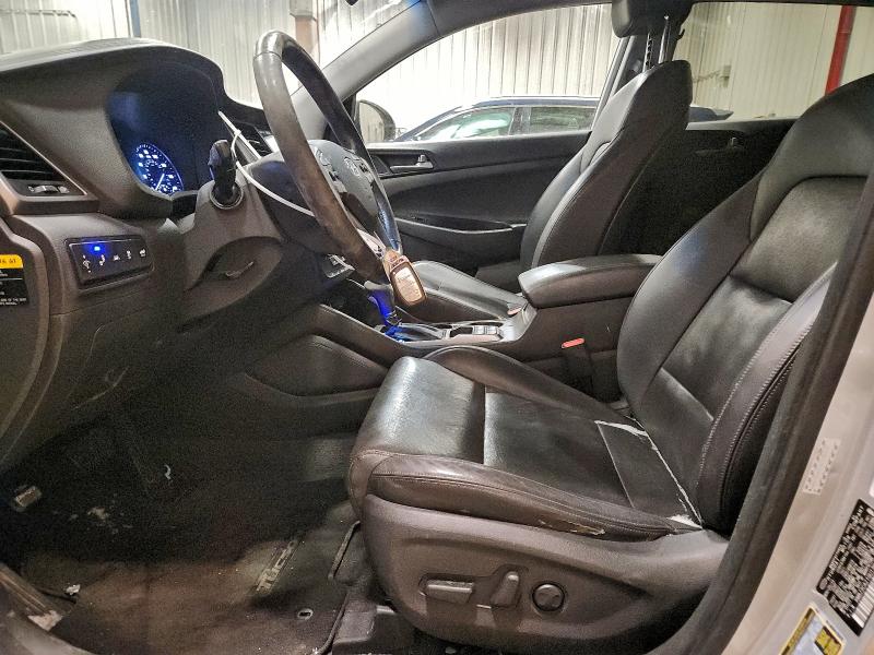 Фото 7 - HYUNDAI TUCSON