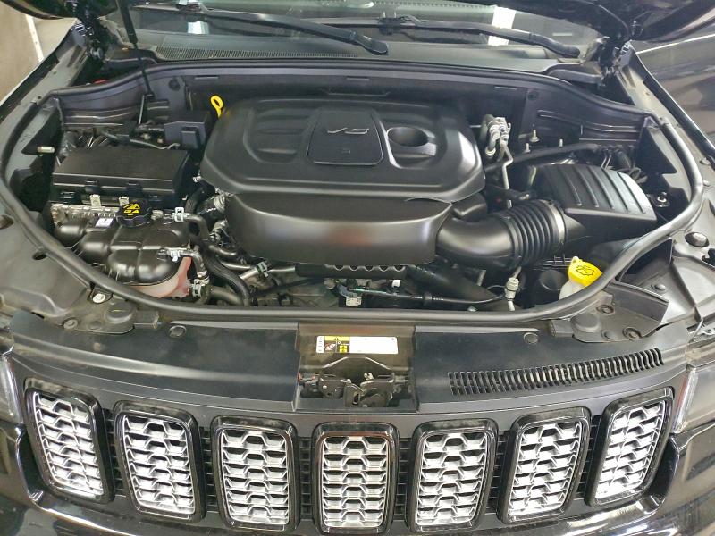 Фото 12 - JEEP GRAND CHER