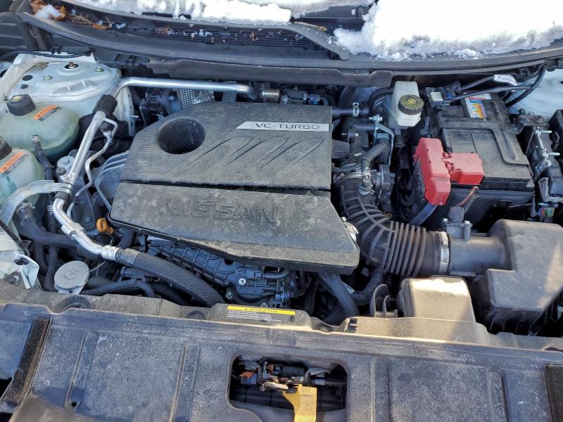 Фото 12 - NISSAN ROGUE