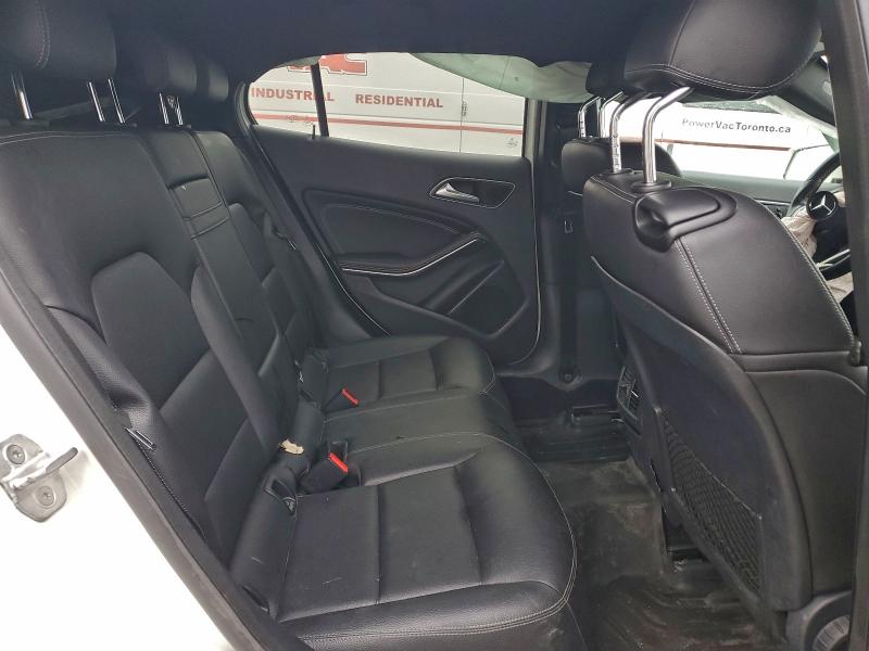 Фото 11 - MERCEDES-BENZ GLA-CLASS