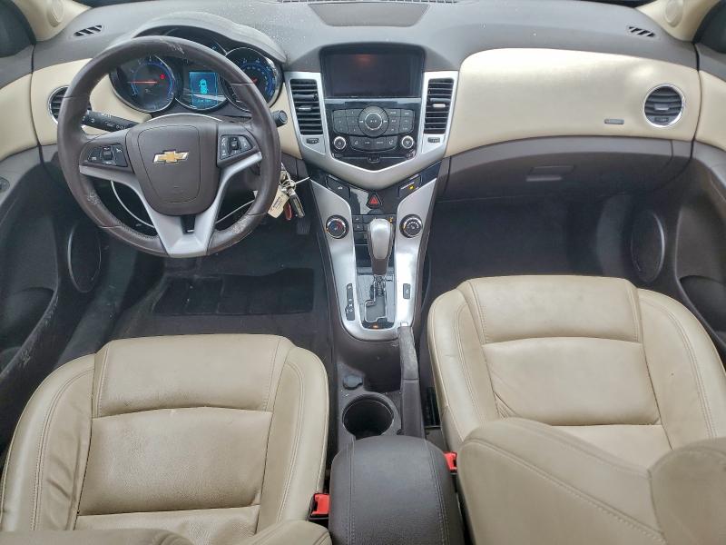 Фото 8 - CHEVROLET CRUZE