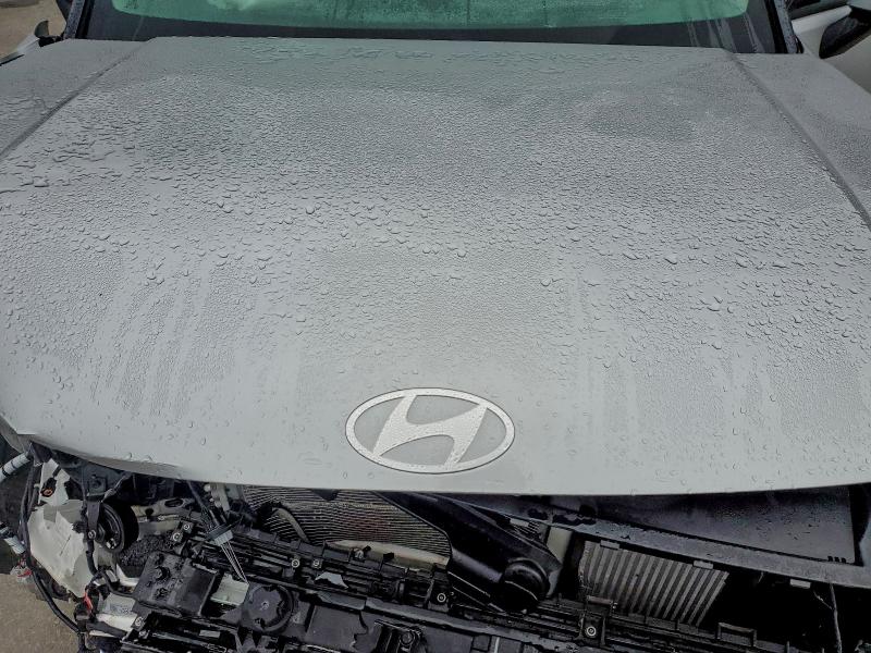 Фото 12 - HYUNDAI SANTA FE