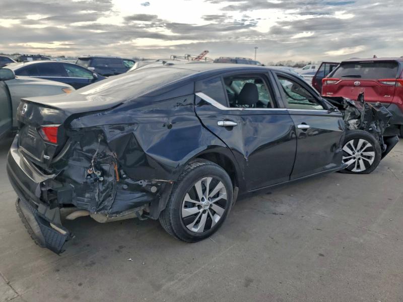 Фото 3 - NISSAN ALTIMA