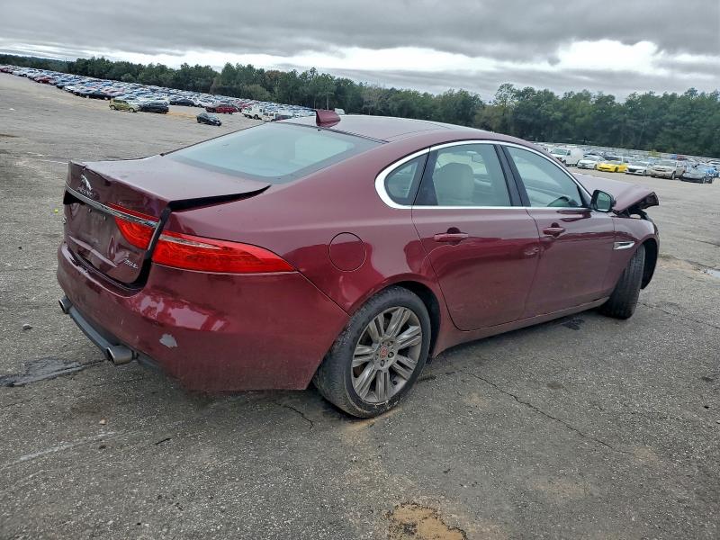 Фото 3 - JAGUAR XF