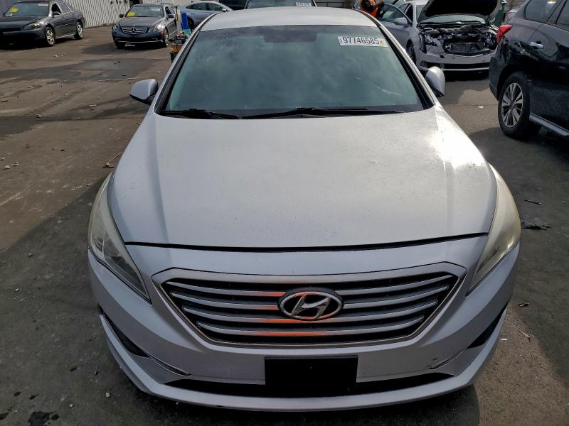 Фото 5 - HYUNDAI SONATA