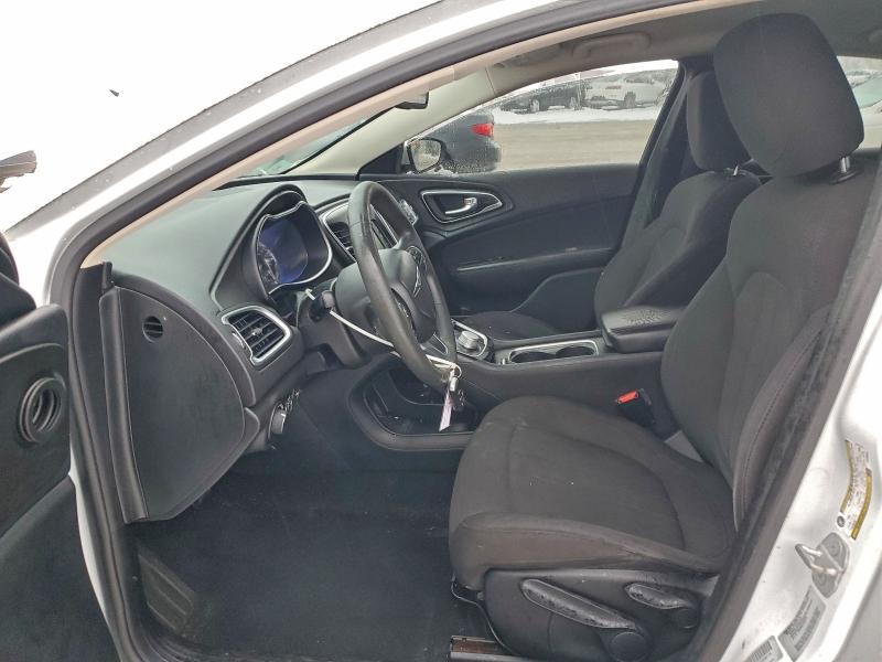 Фото 7 - CHRYSLER 200