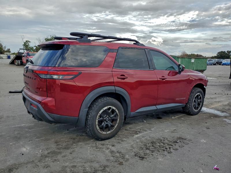 Фото 3 - NISSAN PATHFINDER