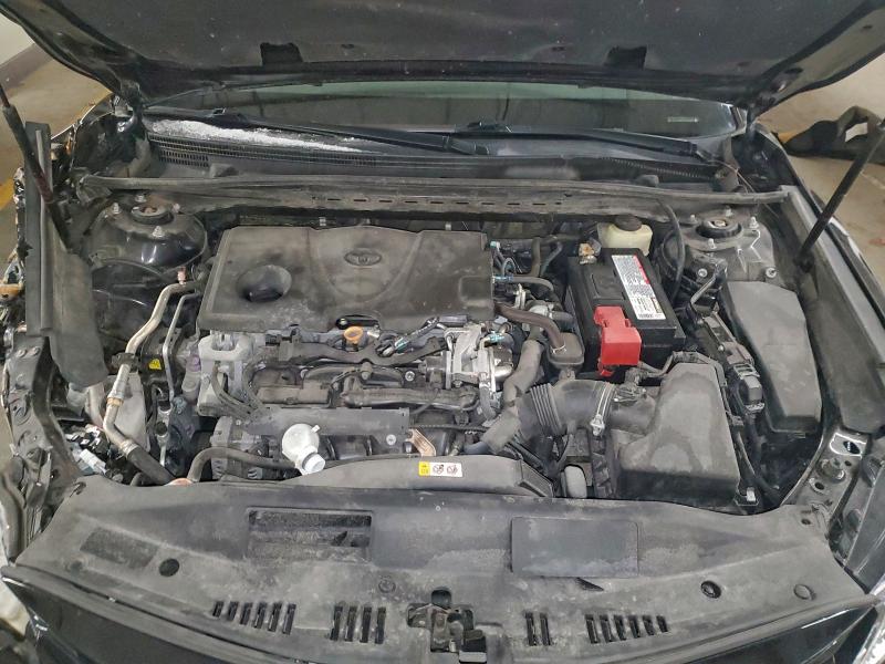 Фото 11 - TOYOTA CAMRY