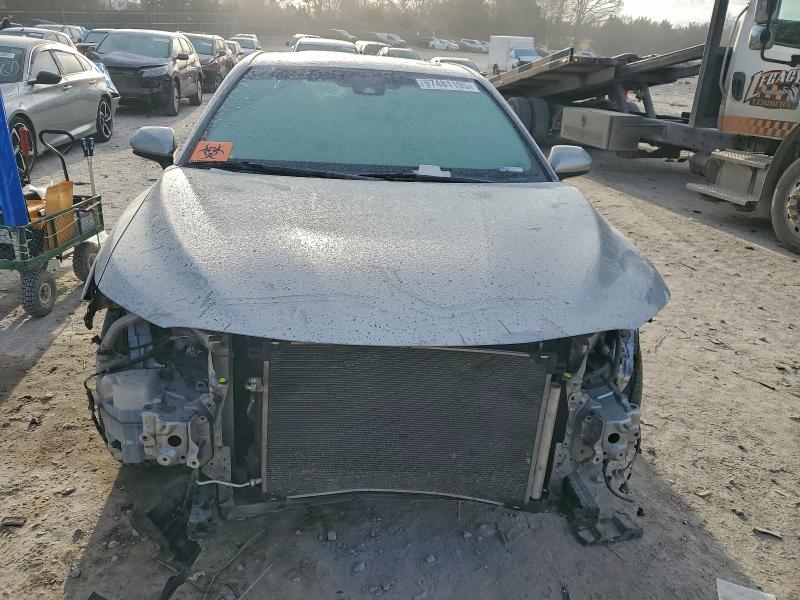 Фото 5 - TOYOTA CAMRY