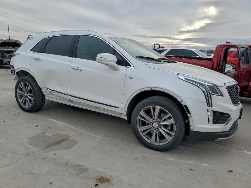 Фото 4 - CADILLAC XT5