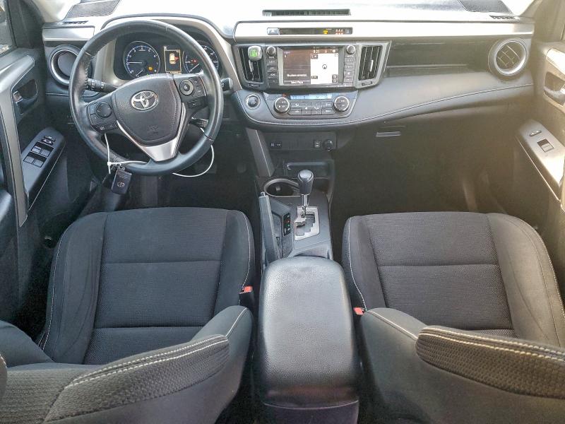 Фото 8 - TOYOTA RAV4