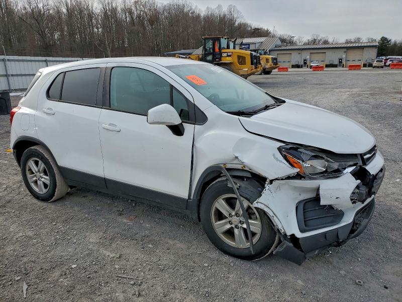 Фото 4 - CHEVROLET TRAX