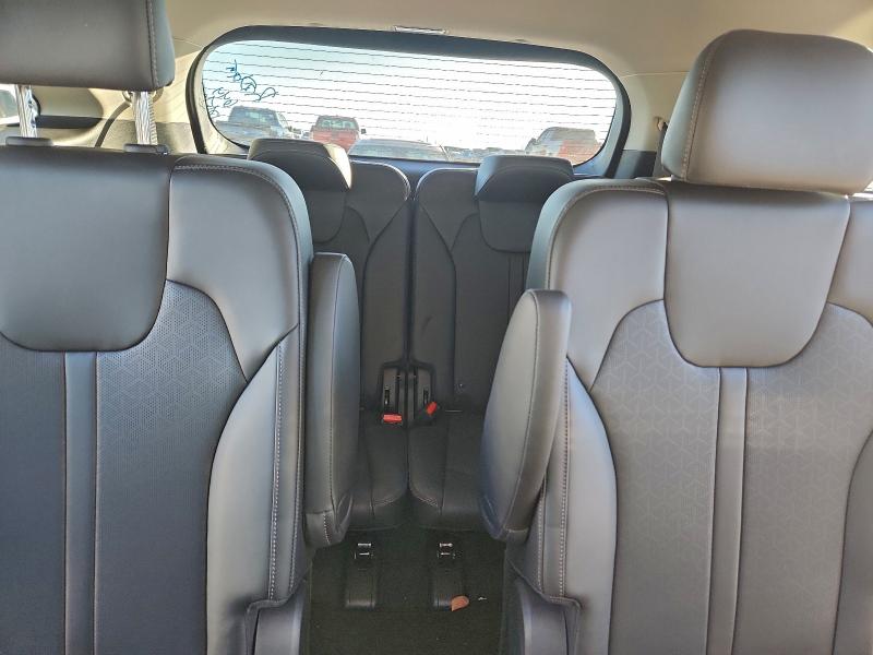 Фото 10 - KIA SORENTO