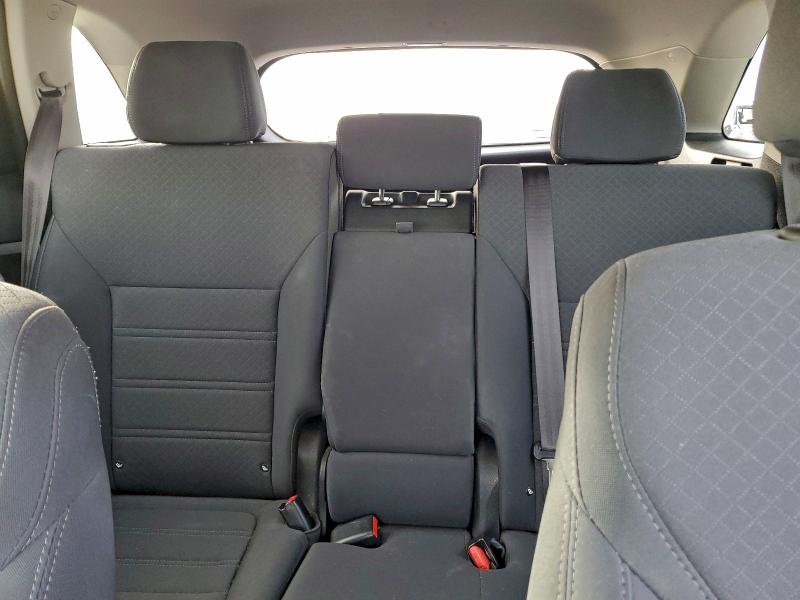 Фото 10 - KIA SORENTO