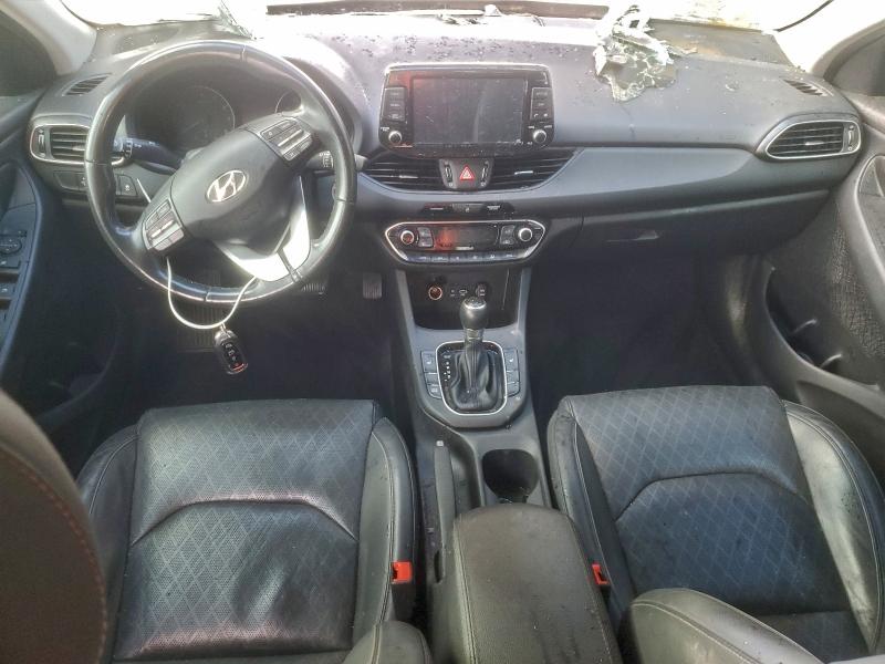 Фото 8 - HYUNDAI ELANTRA