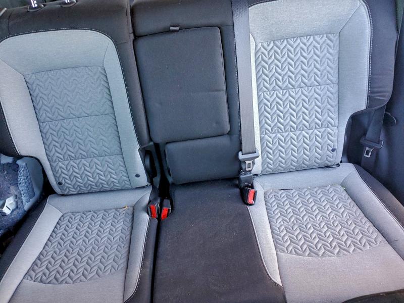 Фото 10 - CHEVROLET EQUINOX